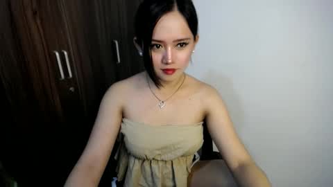 Snapshot of xasian_babygirl chatting on 01.19.25 Aiah online show from 01.19.25