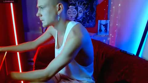 xavier_night81 online show from 09.25.25