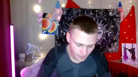 xavier_night81 online show from 10.14.25