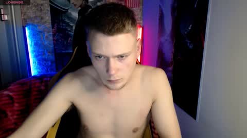 xavier_night81 online show from 12.05.25