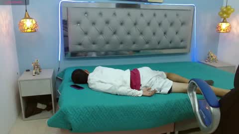 xavii_18_ online show from 02.05.25