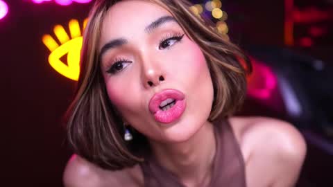 Anne online show from 02.21.25