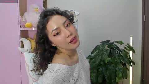 Snapshot of xiaolinx0 chatting on 10.24.25 Xiao online show from 10.24.25