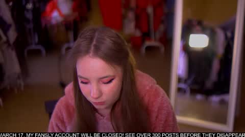 Snapshot of xlanabunny chatting on 02.22.25 xlanabunny online show from 02.22.25