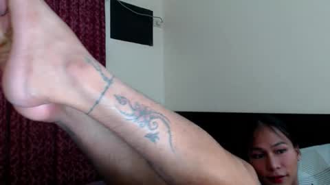 Snapshot of xlovely_destinyx chatting on 11.24.25 Alice online show from 11.24.25