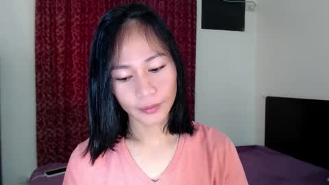 Snapshot of xlovely_destinyx chatting on 11.29.25 Alice online show from 11.29.25