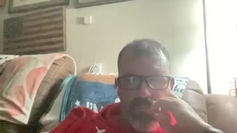 Snapshot of xmountainx chatting on 11.03.25 Mountain online show from 11.03.25