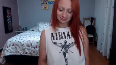 Snapshot of xnathashax1 chatting on 12.31.24 luciana online show from 12.31.24