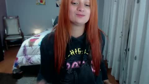 Snapshot of xnathashax1 chatting on 02.27.25 luciana online show from 02.27.25