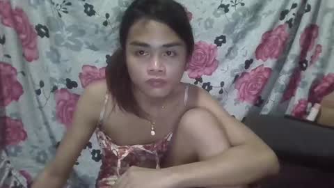 Snapshot of xpinaycreamcockx chatting on 03.12.25 JHANA online show from 03.12.25