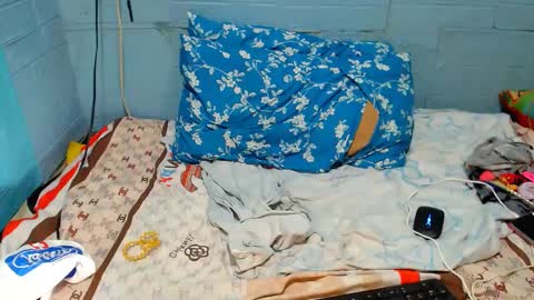 Snapshot of xsavagemistressx chatting on 01.19.25 Ask Me Baby online show from 01.19.25