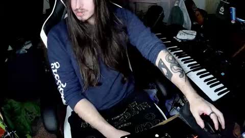 Snapshot of xthedamnedx chatting on 11.18.25 GothBF online show from 11.18.25