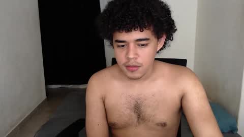 Snapshot of xtranherr chatting on 12.17.24 xtranherr online show from 12.17.24