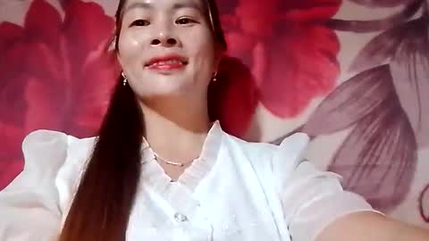 xuxulove00 online show from 10.20.25