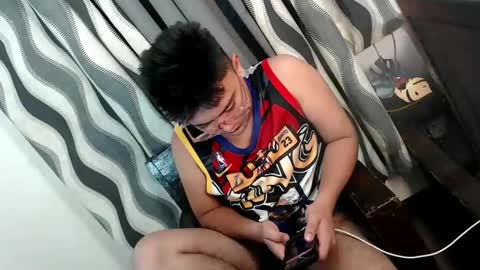Snapshot of xxhotloyd_cummerx chatting on 01.14.25 Loyd online show from 01.14.25