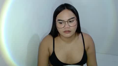 Snapshot of xxkylie_smithxx chatting on 09.10.25 Kylie Smith online show from 09.10.25
