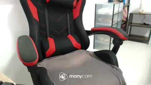  Kaycee  online show from 02.16.25