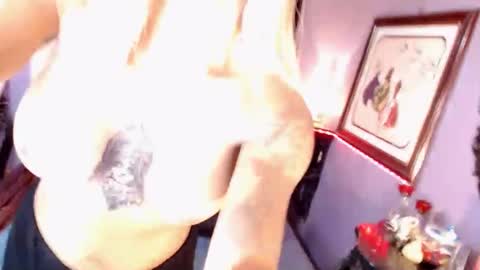 urperfection kelly online show from 01.03.25