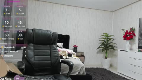 Snapshot of xxsecretdesirexx chatting on 01.14.25 xxsecretdesirexx Catalina online show from 01.14.25