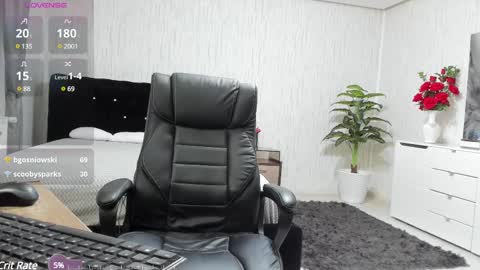 Snapshot of xxsecretdesirexx chatting on 02.12.25 xxsecretdesirexx Catalina online show from 02.12.25