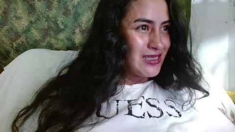 Snapshot of xxx_morena chatting on 01.02.25   LILI  online show from 01.02.25