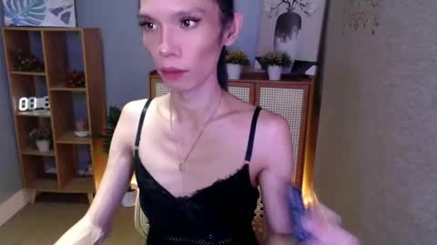 Snapshot of xxxfuckgirlyumsxxx chatting on 03.12.25 Your Princess Yums online show from 03.12.25