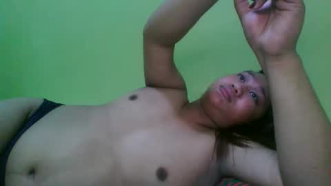 Snapshot of xxxgiganticoliviacummerxxx chatting on 10.23.25 OLIVIA online show from 10.23.25