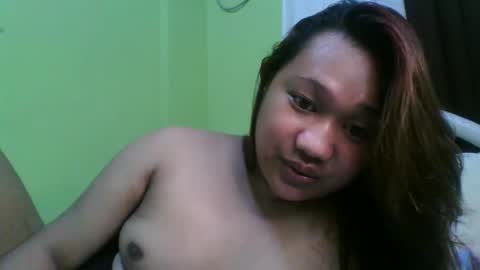 Snapshot of xxxgiganticoliviacummerxxx chatting on 10.25.25 OLIVIA online show from 10.25.25