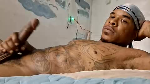 Snapshot of xxxkurrencyxxx chatting on 10.19.25 xxxkurrencyxxx online show from 10.19.25