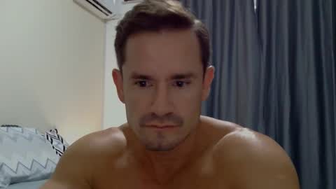Snapshot of xxxmusclebigcockxxx chatting on 02.05.25 xxxmusclebigcockxxx online show from 02.05.25