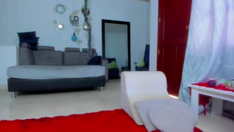 Snapshot of xxxtatianabustyxxx chatting on 01.27.25 xxxtatianabustyxxx online show from 01.27.25