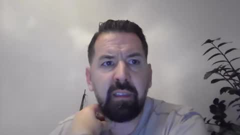 Snapshot of yakijoe chatting on 11.08.25 yakijoe online show from 11.08.25