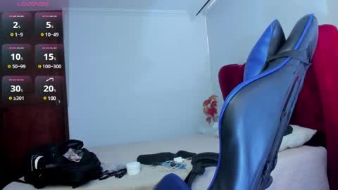 Snapshot of yan_nyan chatting on 02.17.25 yan_nyan online show from 02.17.25