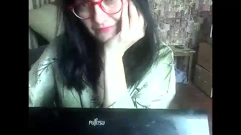 yanafiesta online show from 10.18.25