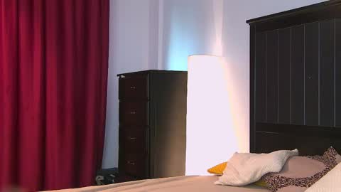 yanira_ass_ online show from 09.15.25
