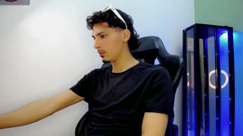 DANILO online show from 12.02.25