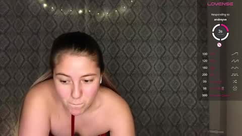 Yasyaa  online show from 12.11.24