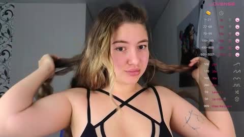 Yasyaa  online show from 12.20.24