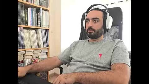 Snapshot of yeeaahoo chatting on 09.15.25 yeeaahoo online show from 09.15.25