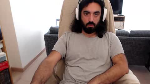 Snapshot of yeeaahoo chatting on 10.29.25 yeeaahoo online show from 10.29.25