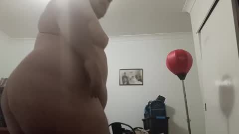 yeet3244 online show from 10.21.25