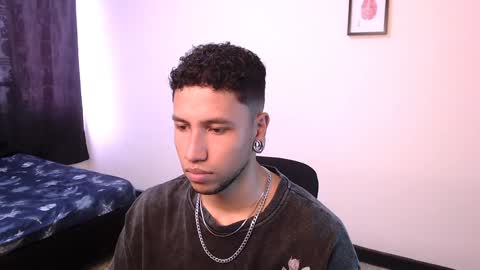 Snapshot of yerfon_s1 chatting on 12.10.24 Yeff ind. model online show from 12.10.24