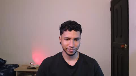 Snapshot of yerfon_s1 chatting on 01.15.25 Yeff ind. model online show from 01.15.25