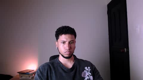 Snapshot of yerfon_s1 chatting on 02.09.25 Yeff ind. model online show from 02.09.25