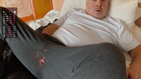 Snapshot of yifella chatting on 02.21.25 yifella online show from 02.21.25