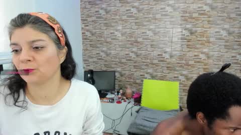 yinyyanghot online show from 11.26.25