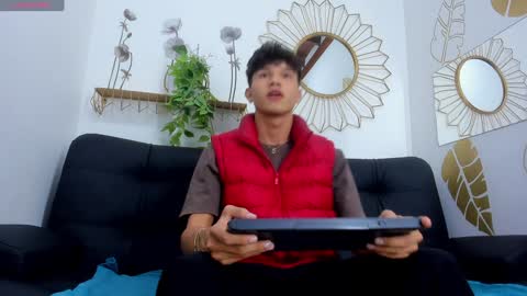 yizus_bonz online show from 12.02.24