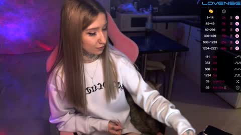     online show from 12.06.24