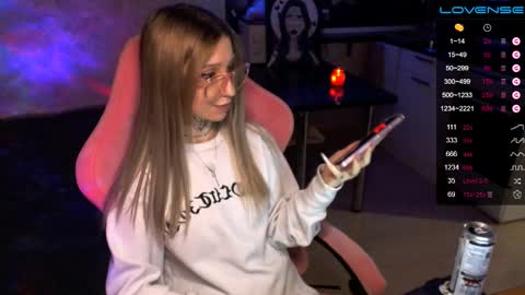     online show from 12.11.24