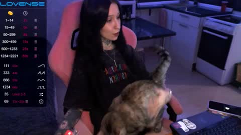     online show from 09.18.25